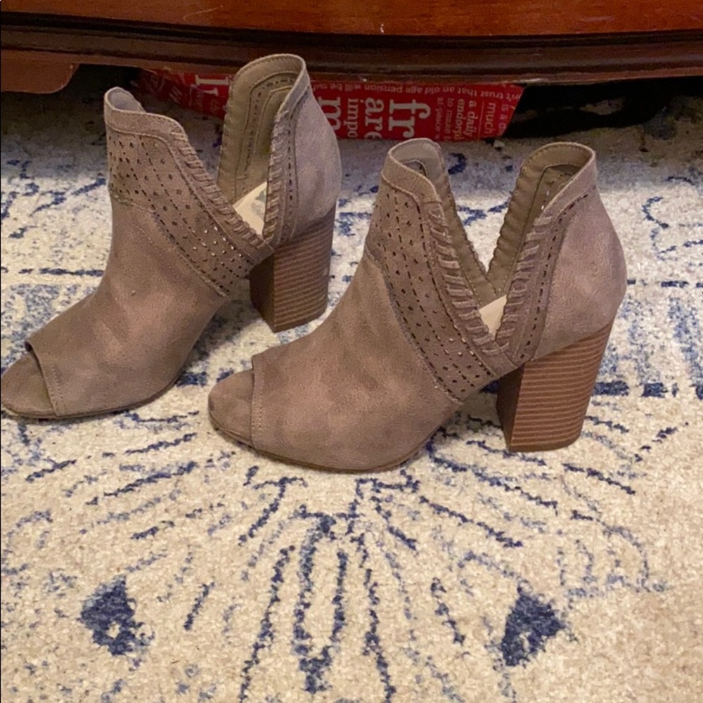 Open toe Booties